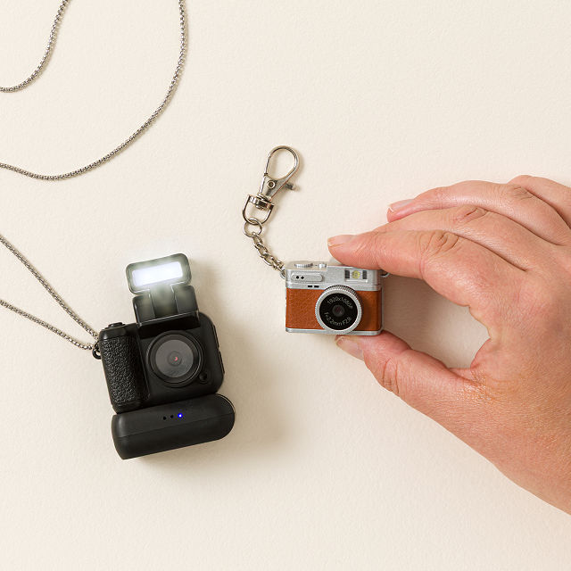 Wearable Retro Mini Camera