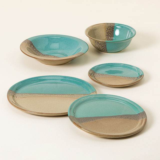 Sea & Sand Ceramic Dinnerware