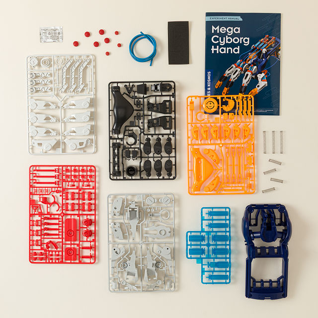 DIY Wearable Hydraulic Cyborg Hand