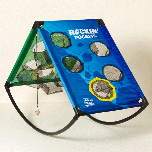 Rockin’ Pockets Toss & Balance Game