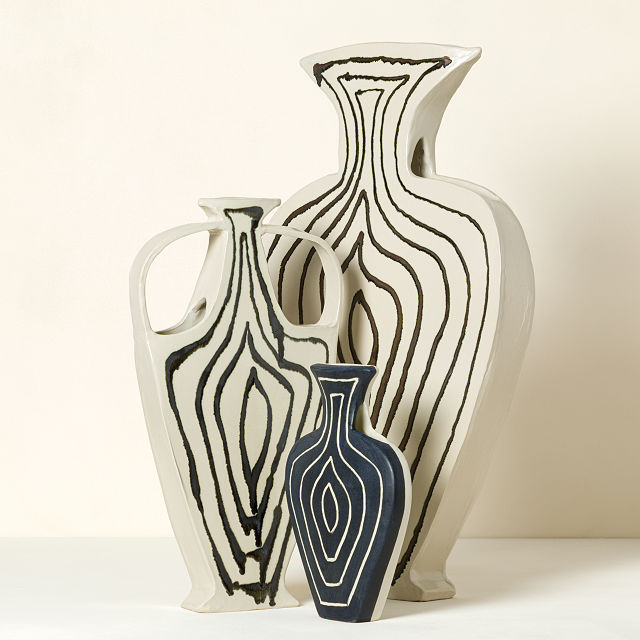 Feathered Lines Art Vase