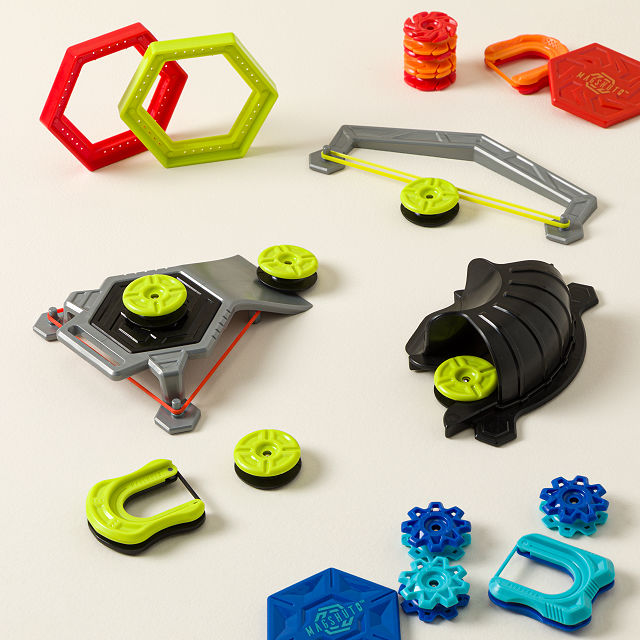 Magshuto Magnetic Trick Shot Stunt Park