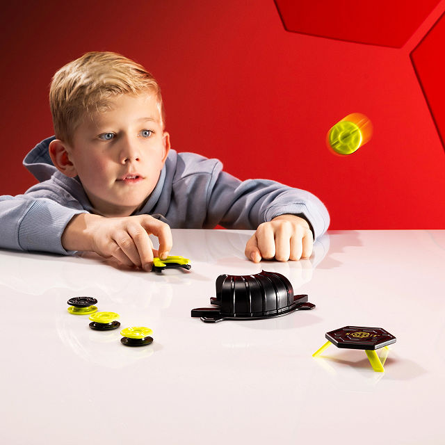 Magshuto Magnetic Trick Shot Stunt Park