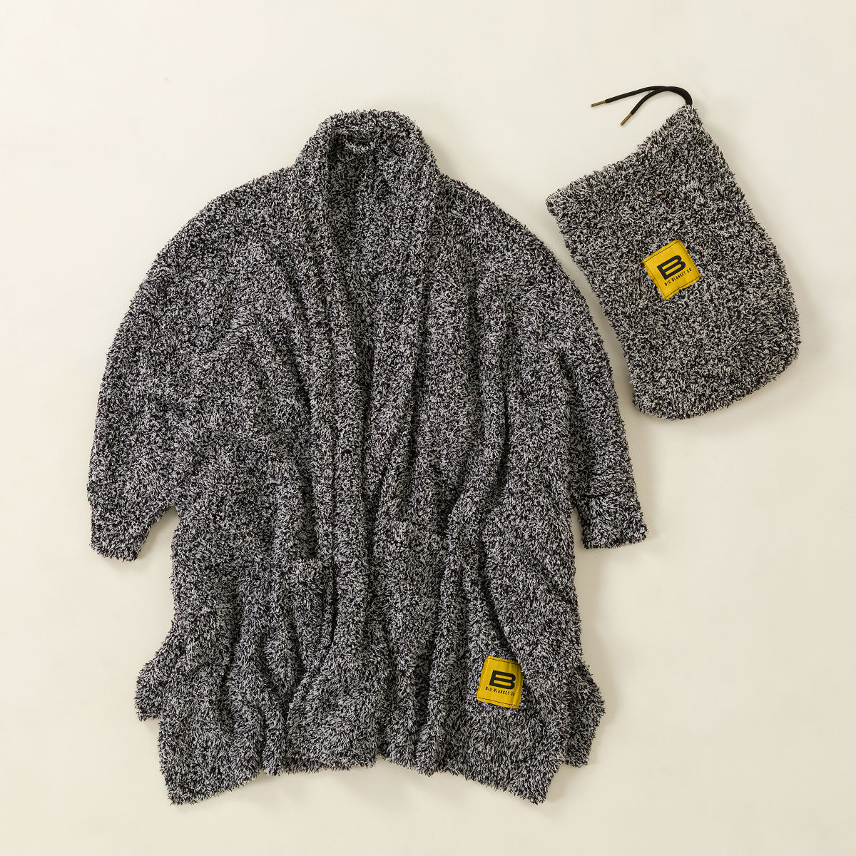 Plush Lounging Wrap - Black Heather
