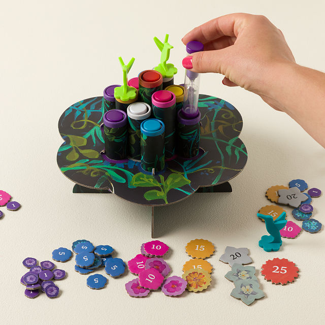 Hummingbirds: High Speed Nectar Collecting Game