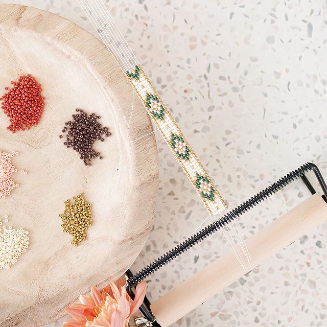 Seed Bead Bracelet Studio Kit