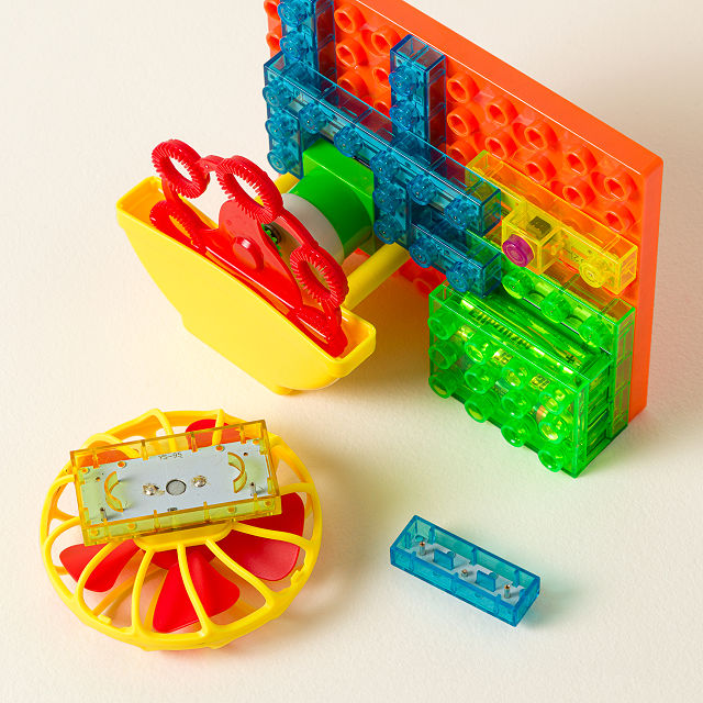 Build Your Own Circuit Board Bubble Machine