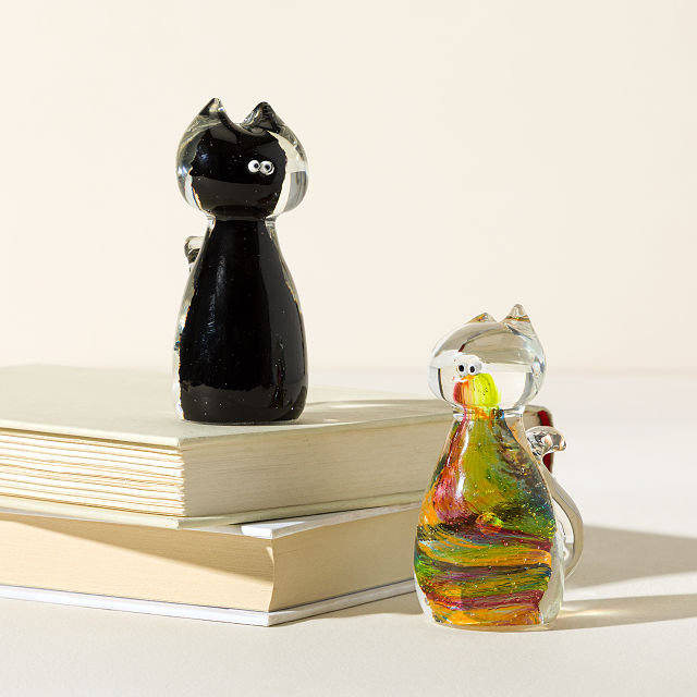 Curious Cat Glass Desk Pet
