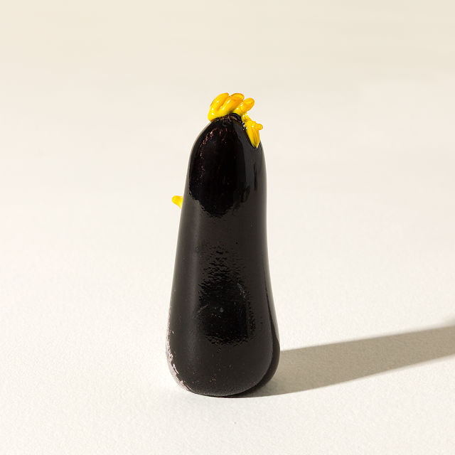 Penguin Glass Desk Pet