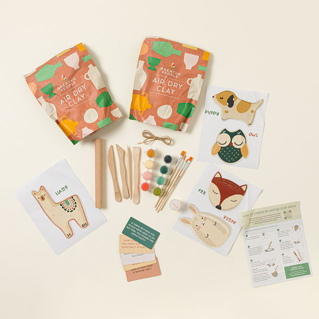 5-in-1 Animal Clay Creation Kit