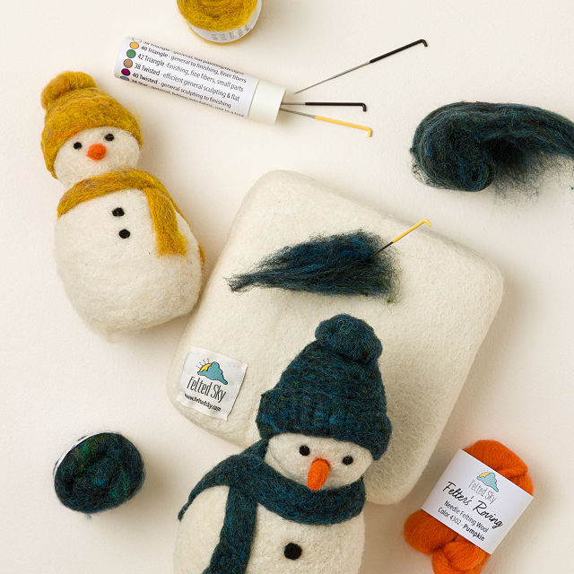 Snow Pals Beginners Needle Felting Kit