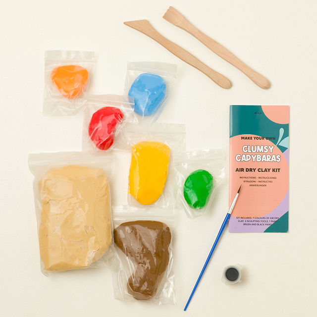 Sculpt Your Own Capybara Desk Pets