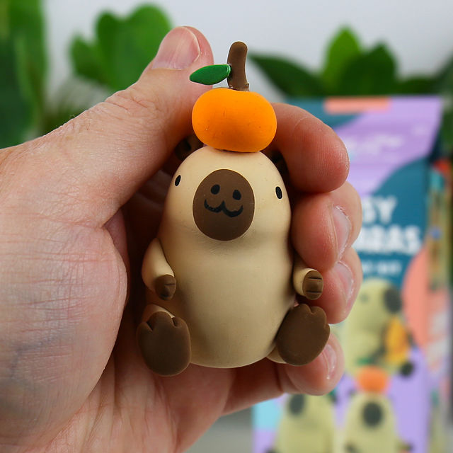 Sculpt Your Own Capybara Desk Pets