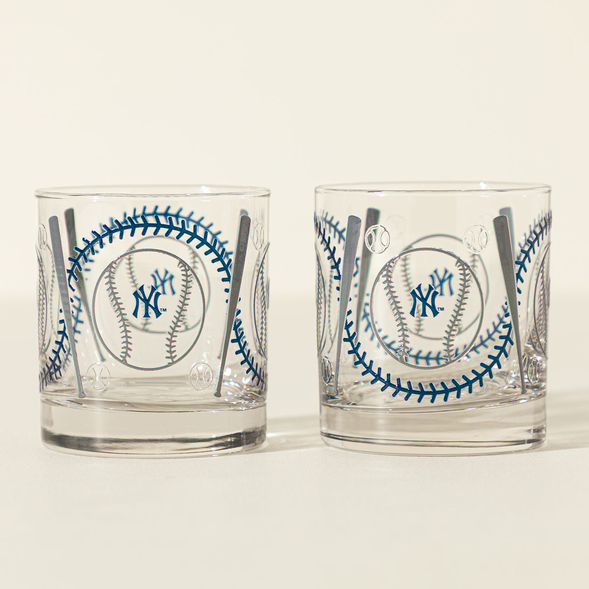 MLB Stitch Grip Glass - Set of 2 - New York Yankees