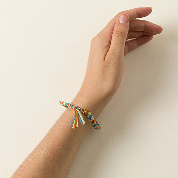 Retro Vibes friendship bracelet kit