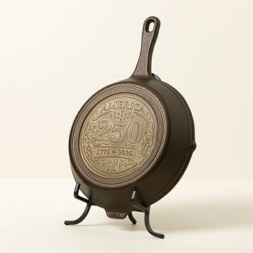 America 250 Cast Iron Pan