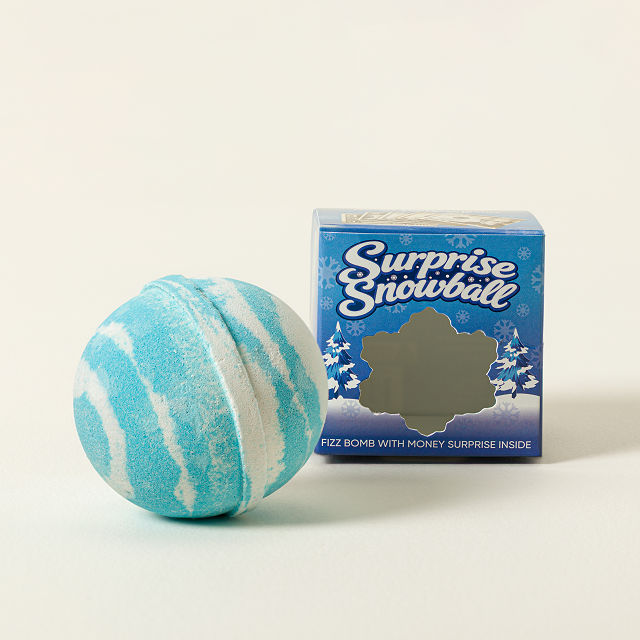 Melting Snowball Mystery Cash Bath Bomb