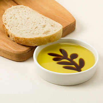 serving dishes & trays