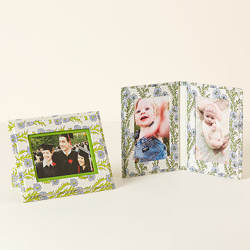 Forget-Me-Not Photo Frame