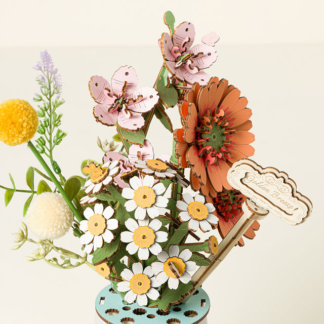 Blooming Watering Can Build Kit