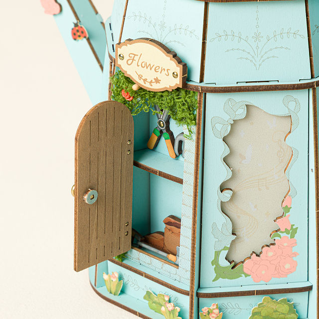 Blooming Watering Can Build Kit