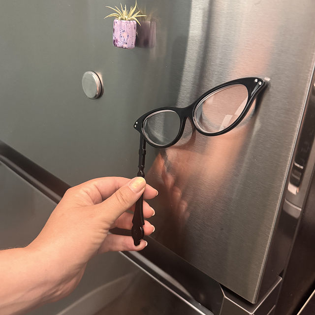 What's in the Fridge Reading Glasses