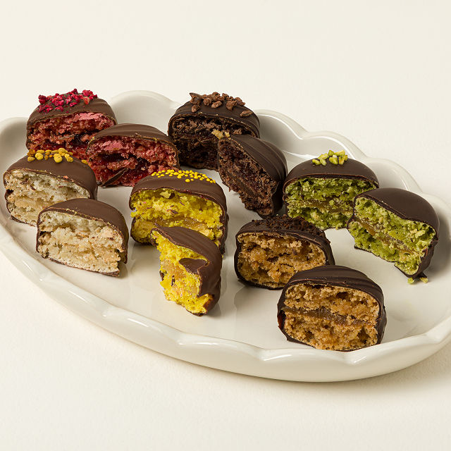 Chocolate Covered Macarons Gift Set