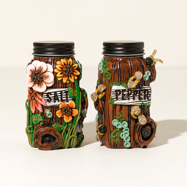 Buzzing Blooms Salt & Pepper Shakers