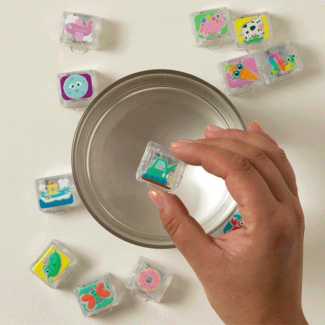Find It Glowing Bath Cube Game