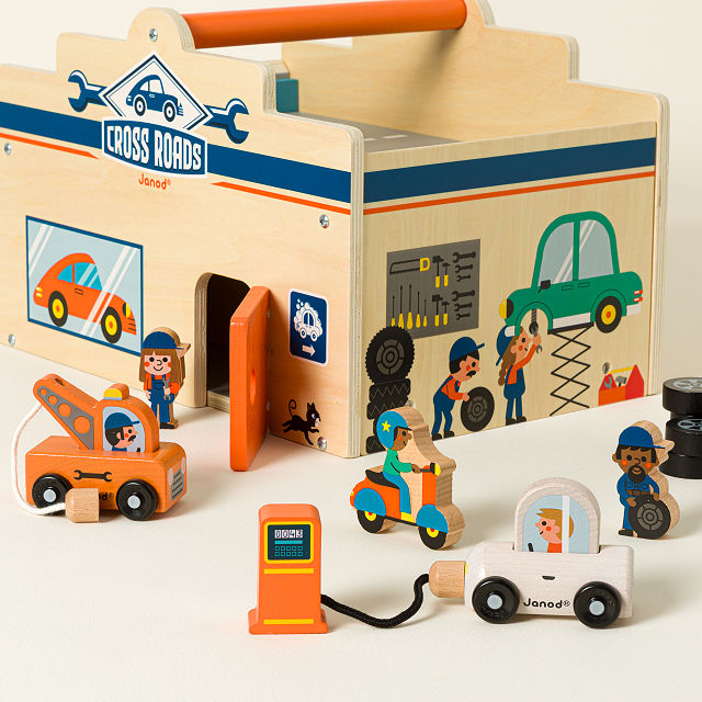 All-In-One Garage & Car Wash Play Set