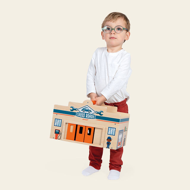 All-In-One Garage & Car Wash Play Set