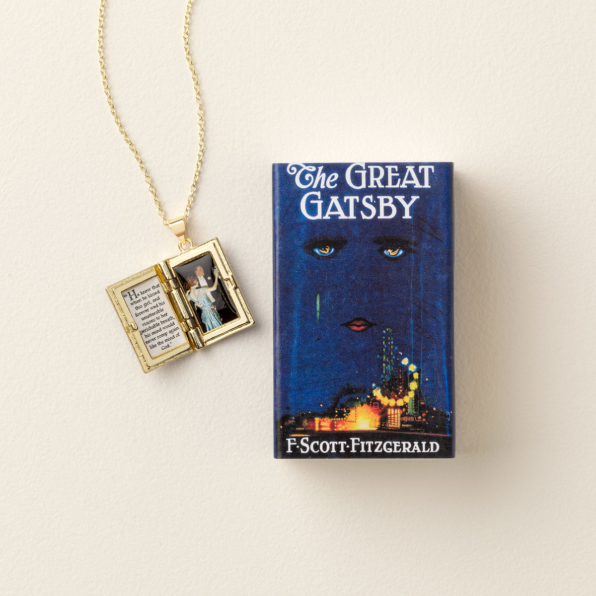 My Favorite Book Keepsake Necklace - The Great Gatsby