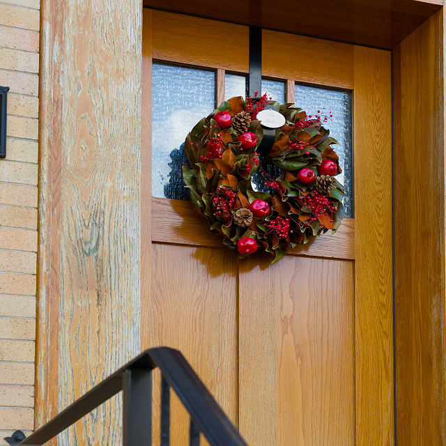 Christmas Traditions Fresh Magnolia Wreath