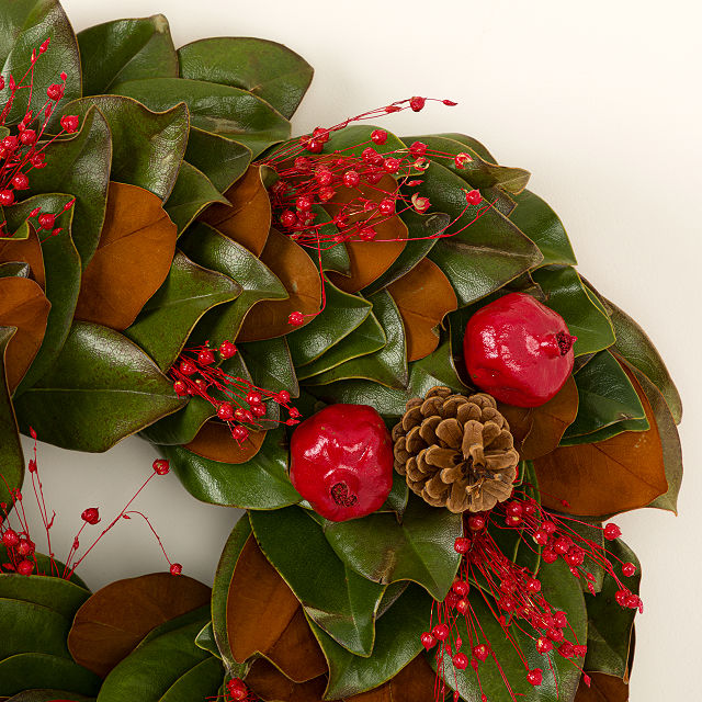 Christmas Traditions Fresh Magnolia Wreath