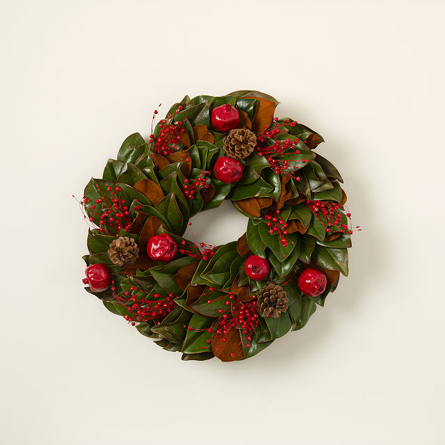 Christmas Traditions Fresh Magnolia Wreath