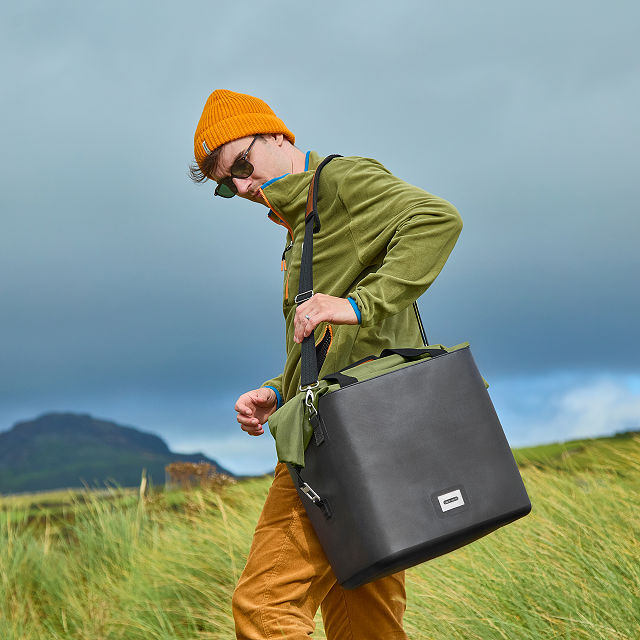 Lightweight Insulated Cooler Bag