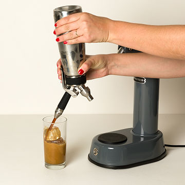 Cartridge-Free Nitro Cold Brew Machine